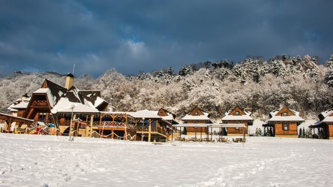 Etno Complex Vrdnicka Kula Hotel Vrdnik Exterior foto